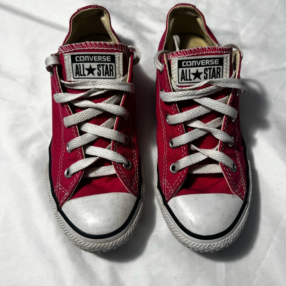 CONVERSE Chuck Taylor All Star Low Hot Pink Youth sneakers - size 2